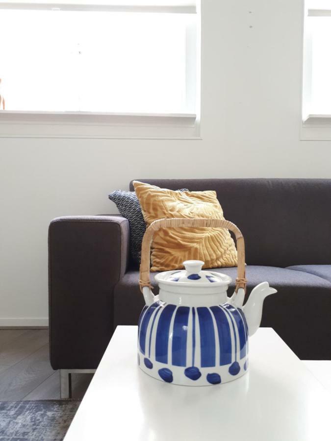 Tiny Monumental House In Down Town Leiden Apartment Bagian luar foto